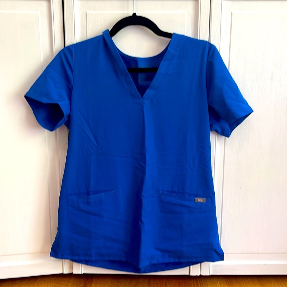 FIGS - Womens scrub top